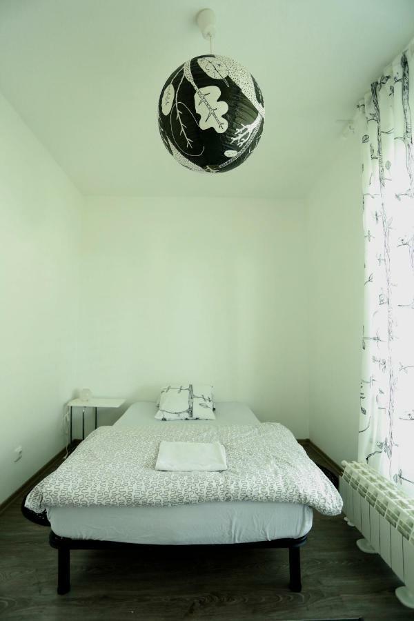 Sentis Hotell Uzjhorod Exteriör bild