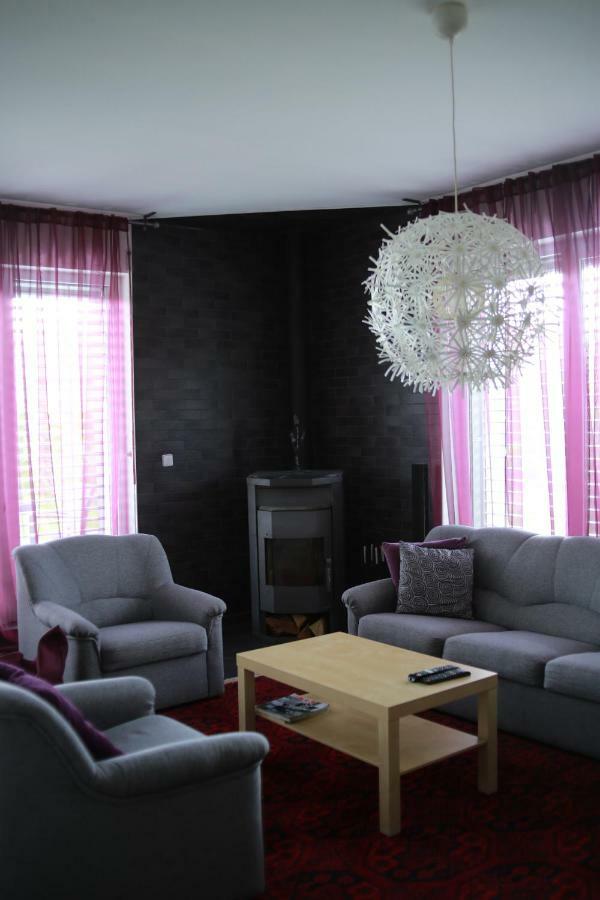 Sentis Hotell Uzjhorod Exteriör bild